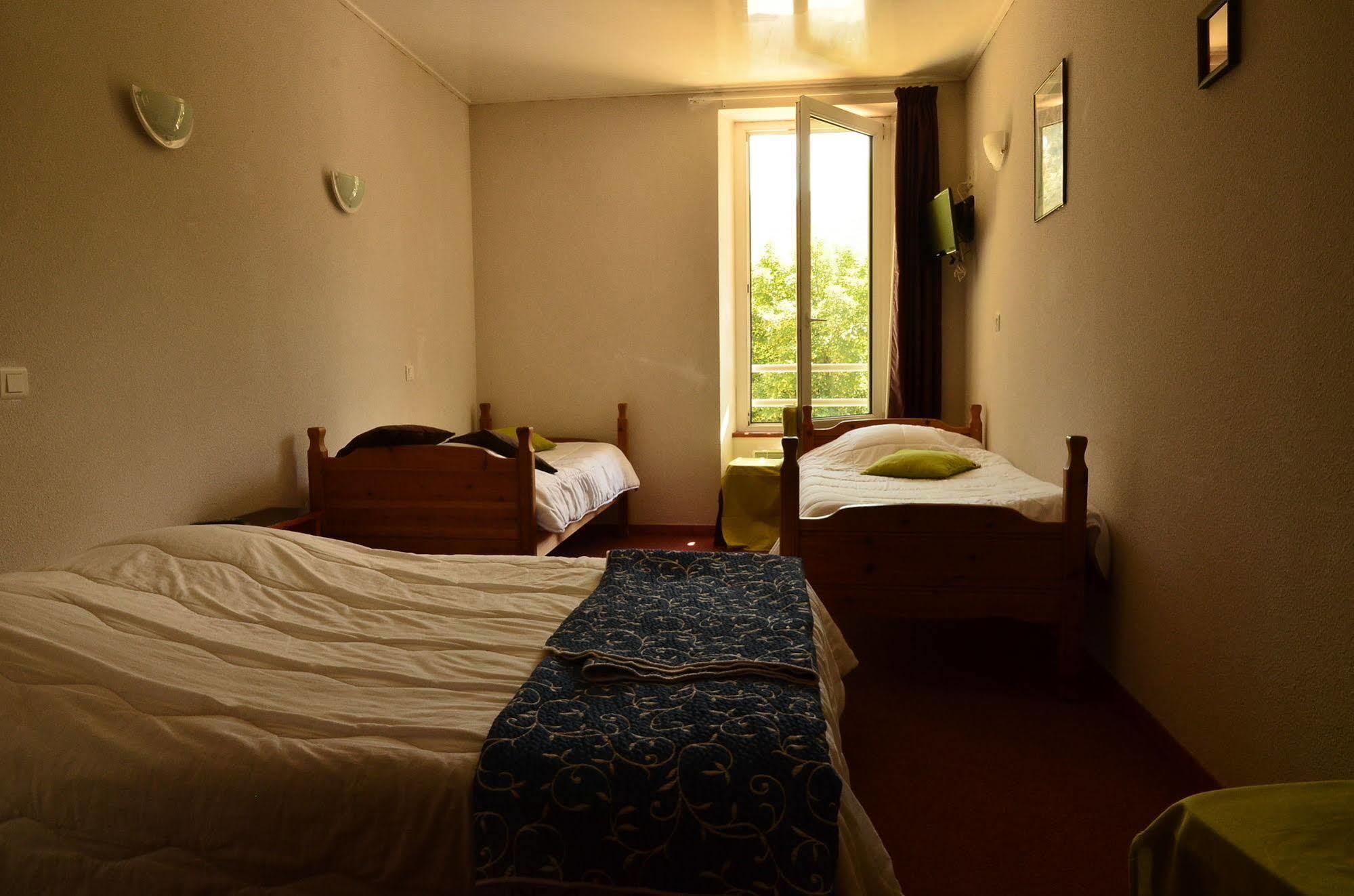 L'Auberge D'Eygliers Екстер'єр фото