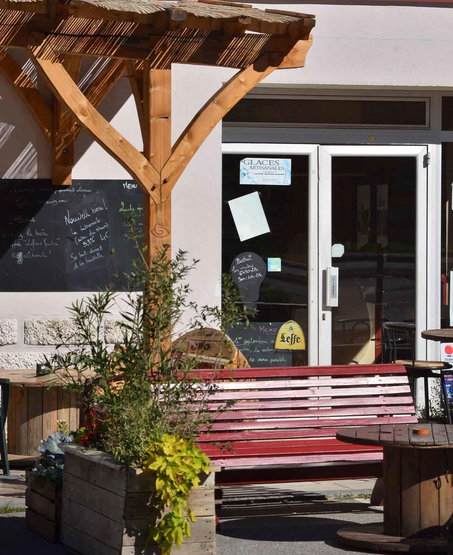 L'Auberge D'Eygliers Екстер'єр фото